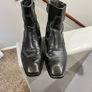 Men’s Mark Nason boots!